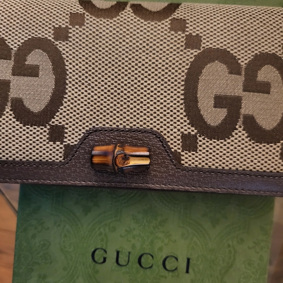 Authentic Gucci Diana Jumbo GG Wallet - Picture 2 of 13